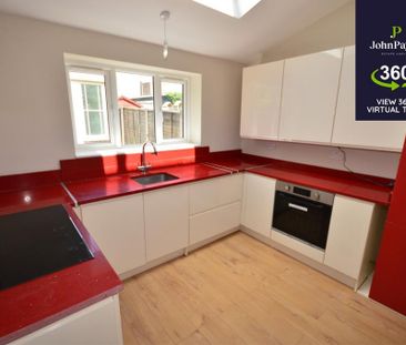 3 bedroom terraced house to rent - Photo 5