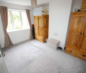 Lyndham Avenue, Burton Upon Trent, Stapenhill, DE15 - Photo 3