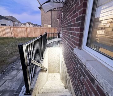 For Lease - Bsmt - 1012 Barton Way, Innisfil, Ontario - Photo 4