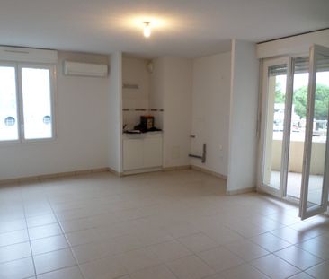 Location Appartement 2 pièces 38m² MONTPELLIER 34070 - Photo 2