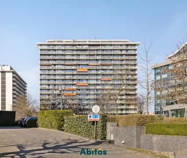 Gerenoveerd tweeslaapkamer appartement met uniek uitzicht - Photo 5