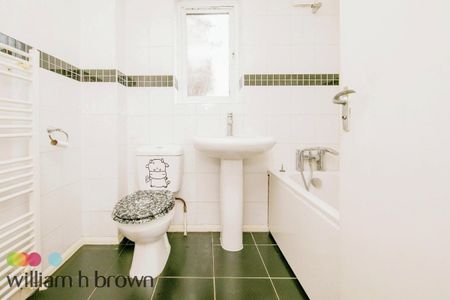 Epping Close - Photo 4