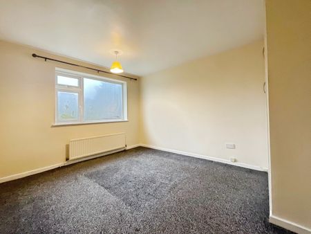 2 bedroom Detached Bungalow to let - Photo 3