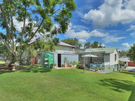 Charming 2-Bedroom Cottage in Tranquil Clifton Hill - Photo 2