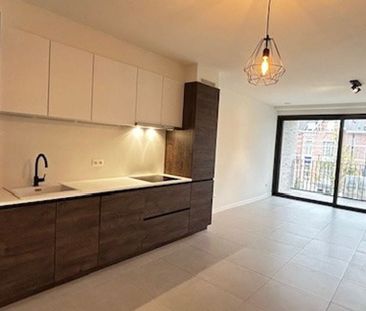 Appartement te huur in Hasselt voor € 1.050 met 1 slaapkamer - Photo 4