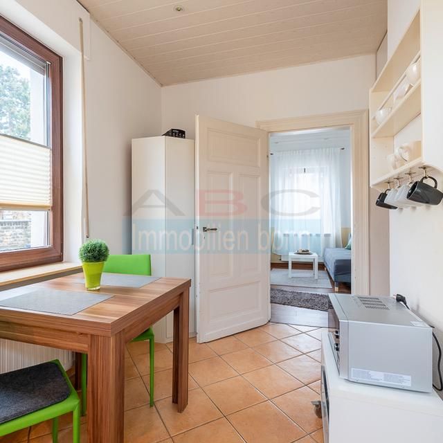 Pendler-Wohnung! Voll möbliert, Helle 30 m², löffelfertige Ausstattung, beste Lage Bonn Oberkassel - Photo 1