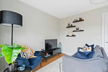 3 bedroom house - Photo 5