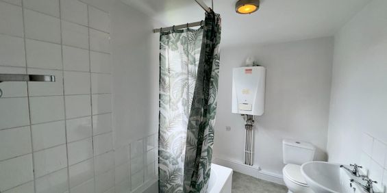 Walton Street, Colne - Photo 3