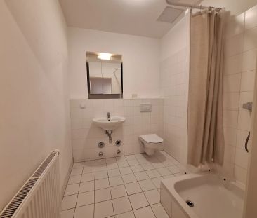 super nice in der 3. Liftetage unbefristet am Erlachpark für den/di... - Foto 3