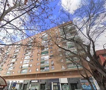 Calle de la Isla de Ons, Madrid, Community of Madrid 28035 - Photo 4