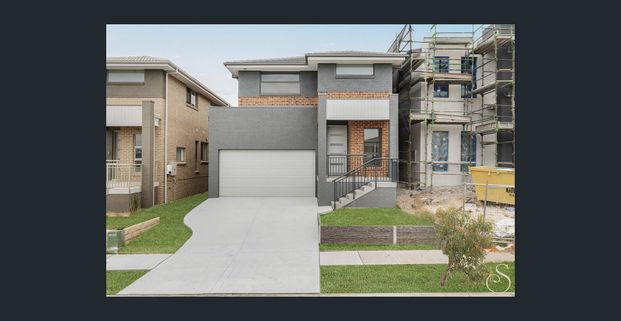 Brand New Family Home - Photo 1