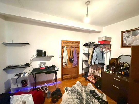 4 bedroom end of terrace house to rent - Photo 1