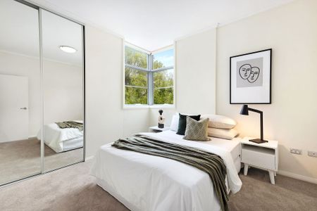 Contemporary Comfort Meets Turramurra Greenery - Photo 3