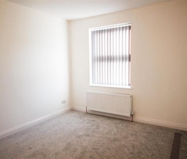 2 bedroom maisonette to rent - Photo 6