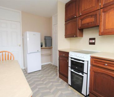 2 bedroom flat to rent - Photo 6