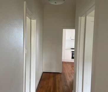 Compact freestanding 2 bedroom home - Photo 6