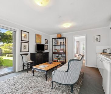 Discover coastal living at its finest in this elegantly designed re... - Photo 1