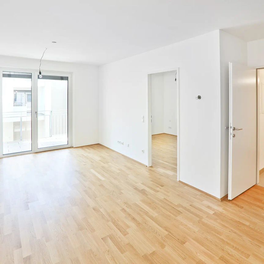Ihr neues Zuhause: Moderne 2-Zimmer-Wohnung mit privater Loggia | Top Anbindung | Gekühlt - Photo 1
