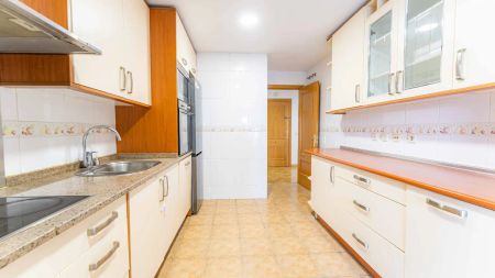 Piso de alquiler en Calle Tomás Bretón, Sector S - Foto 4