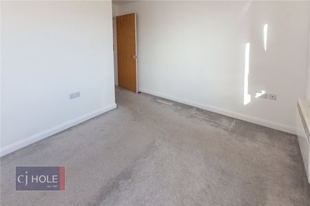 Hanham Road, - Photo 2