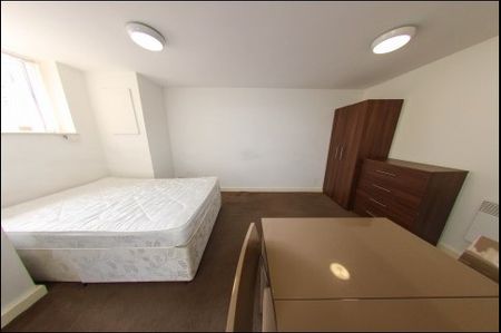 Studio apartments in Leeds - Photo 3