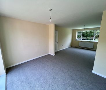 BirchwoodRoad, ALFRETON - Photo 1