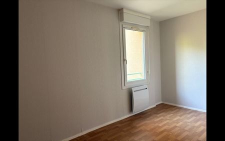 Location Appartement 3 pièces 66 m² La Châtre - Photo 3
