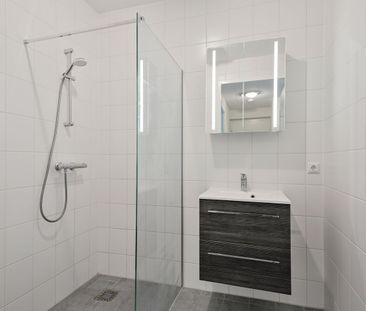 Appartement te huur: 1e Lulofsdwarsstraat 12-B 2521 AZ Den Haag - Photo 1