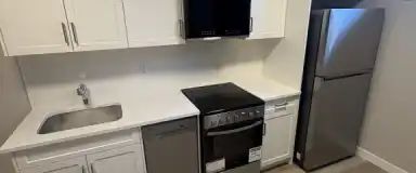 FOR RENT - 1 Bedroom Basement Suite (Alderwood Close - Acadia SE) | Calgary - Photo 1