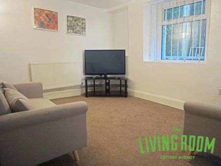 5 bedroom house to rent - Photo 3