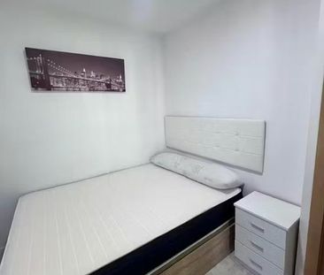 Calle de Josefina Carabias, Madrid, Community of Madrid 28055 - Photo 5