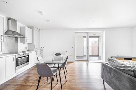 2 bedroom apartment to rent - Photo 4