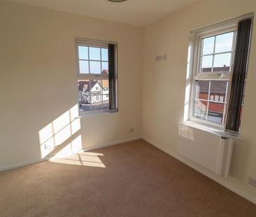 Parkes Street, Warwick - Photo 4