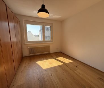 Wohnen in der Innenstadt – Helle 3-Zimmer-Wohnung mit Terrasse & Do... - Photo 3