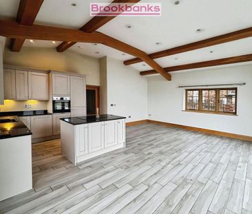 3 bedroom barn conversion to rent - Photo 6