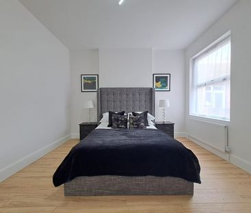 3 Bed Flat, Eagle Road, HA0 - Photo 6