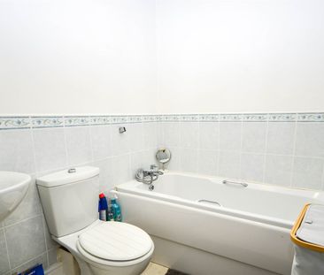 2 bed flat to rent in Swan House, Gray Road, Sunderland, SR2 - Photo 1
