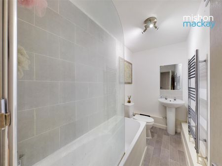 1 bedroom apartment to rent - Photo 4