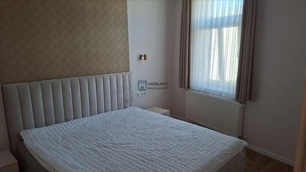 Kiadó luxus lakás - Székesfehérvár - Photo 1