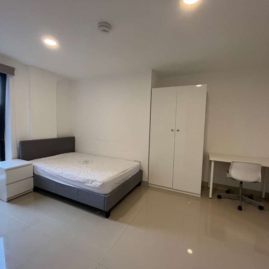 Flat 12, Westmount, LS2 9NZ, Leeds - Photo 1