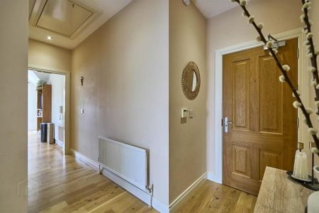 Apt 8 Holly Hall, 3a Green Road, Belfast, BT5 6JA - Photo 4