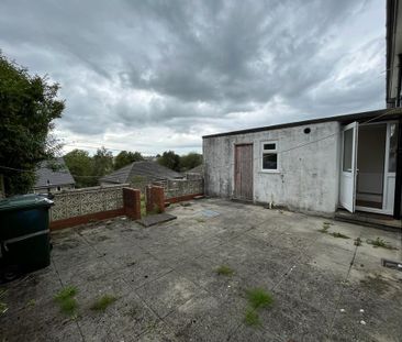 4 bedroom private hall to rent - Photo 1