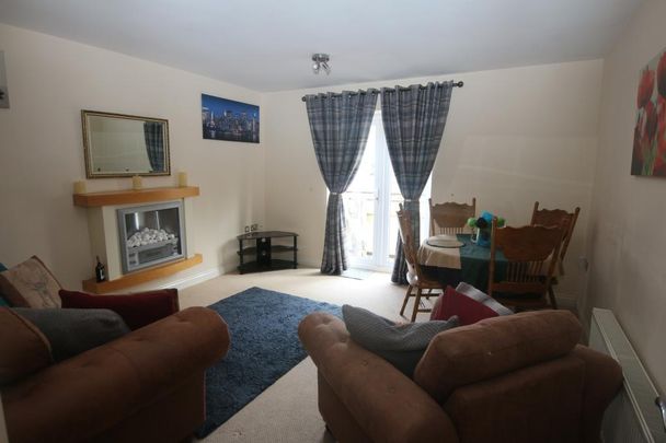 2 bedroom apartment to rent - Photo 1