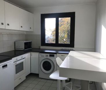 Appartement dans un écrin de verdure à Versailles 4 pièces 93 m² 2 ... - Photo 5