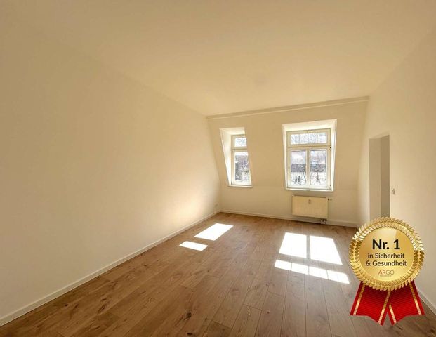 Apartment im Dachgeschoss I Tageslichtbad mit Badewanne I Gäste-WC I Moderne Einbauküche - Foto 1