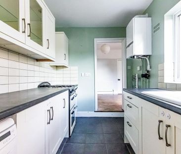3 bedroom terraced house to rent - Photo 1
