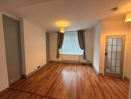 Crown Street, Crumlin, NP11 - Photo 5