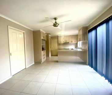 Brilliantly Located, Low-Maintenance Living in Echuca! - Photo 2