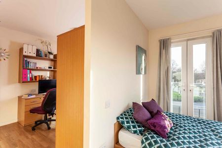 1 Bed Flat - Photo 5