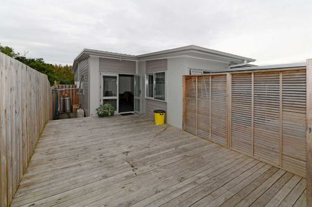 14B Charlemont Street, Whitiora — - Photo 3